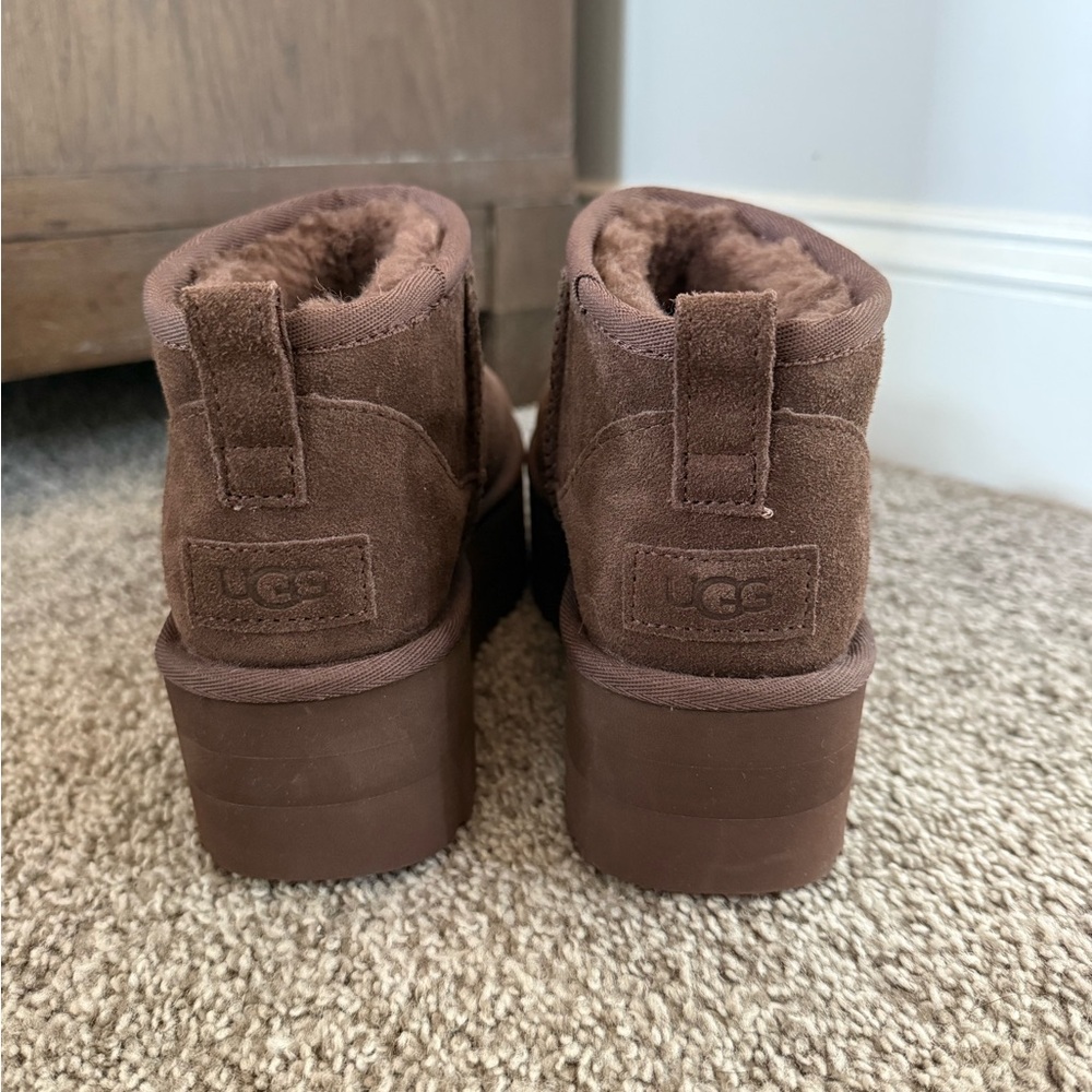 UGG Women's Classic Ultra Mini Platform Boots - Burnt Cedar - Size 6 - Picture 5 of 10